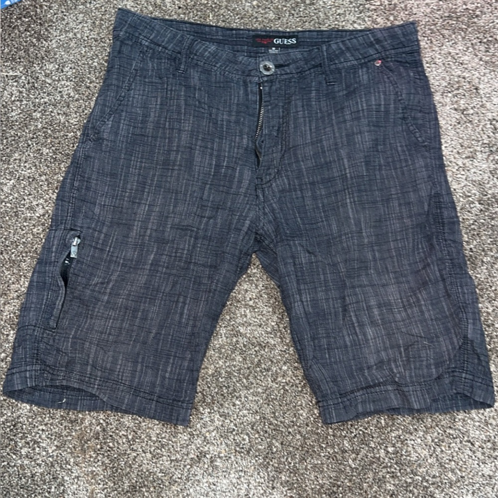 GUESS Men’s Dark Gray Plaid Cargo Shorts